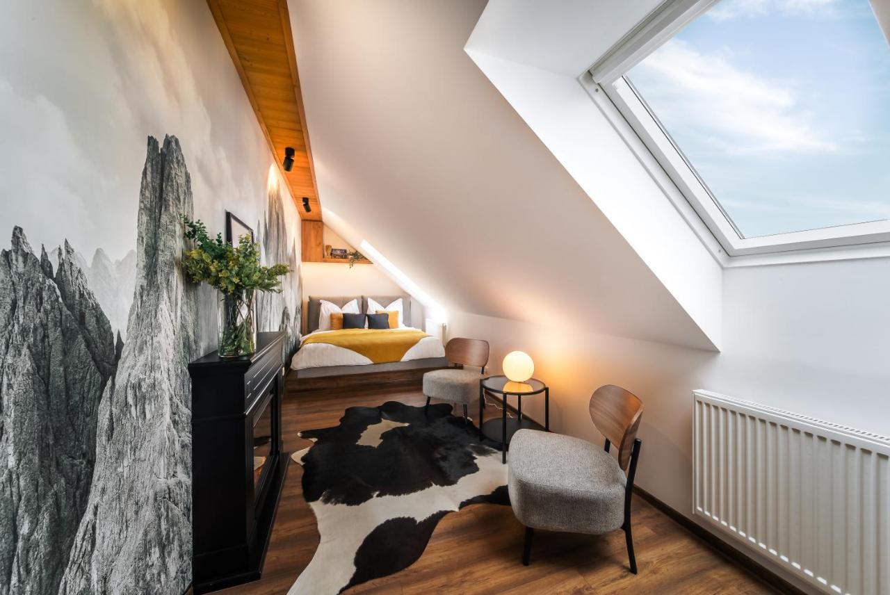 Cozy Mountain Attic Apartment In High Tatras Vel'ka Lomnica Buitenkant foto